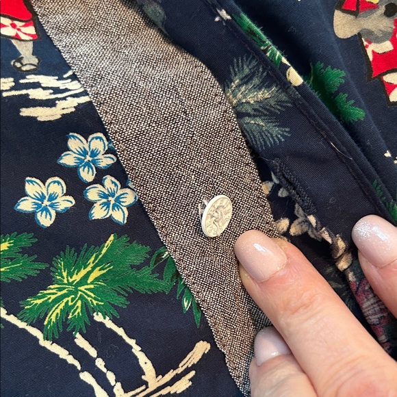 Free Planet Christmas Santa Button Down Hawaiian Shirt - Picture 5 of 8